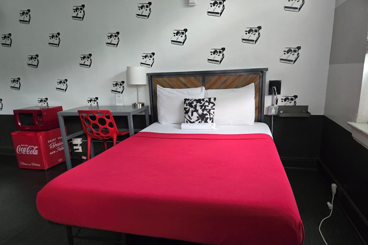 Memory-foam beds, individually decorated, individually furnished, desk
