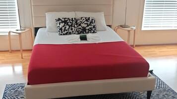 Premier Studio Suite | Memory foam beds, individually decorated, individually furnished, desk