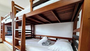 1 bedroom, iron/ironing board, internet, bed sheets - Premium Condo at Albergo, Baguio (Baguio)