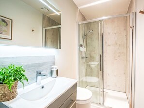 Towels - G-Wilderness Cabin by Interhome (Loch Ness)