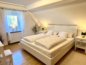 3 bedrooms, Internet - Gustis Hüsli - Alpensicht & Natur pur by Interhome (Höchenschwand)