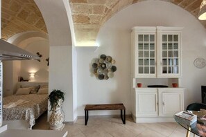 1 chambre, fer et planche à repasser, Wi-Fi, literie fournie