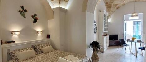 1 chambre, fer et planche Ă repasser, Wi-Fi, literie fournie