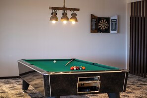 Spielezimmer
