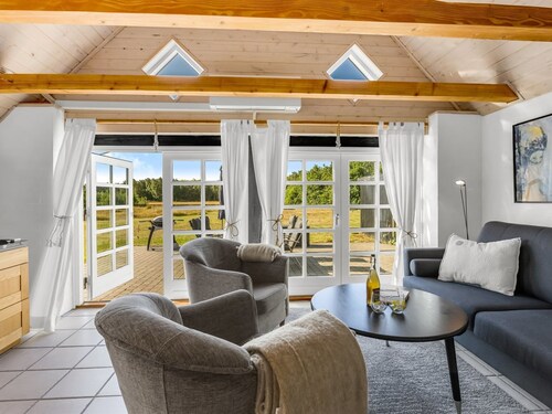 "Ronja" - 1.3km from the sea by Interhome