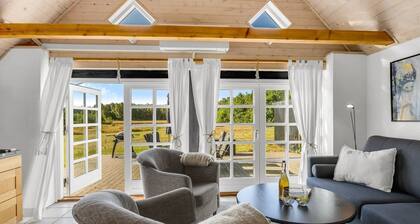 "Ronja" - 1.3km from the sea by Interhome