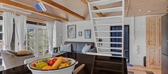"Ronja" - 1.3km from the sea by Interhome