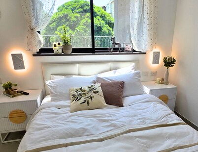 Countryside Calm, Just 5 Minutes from Tel Aviv