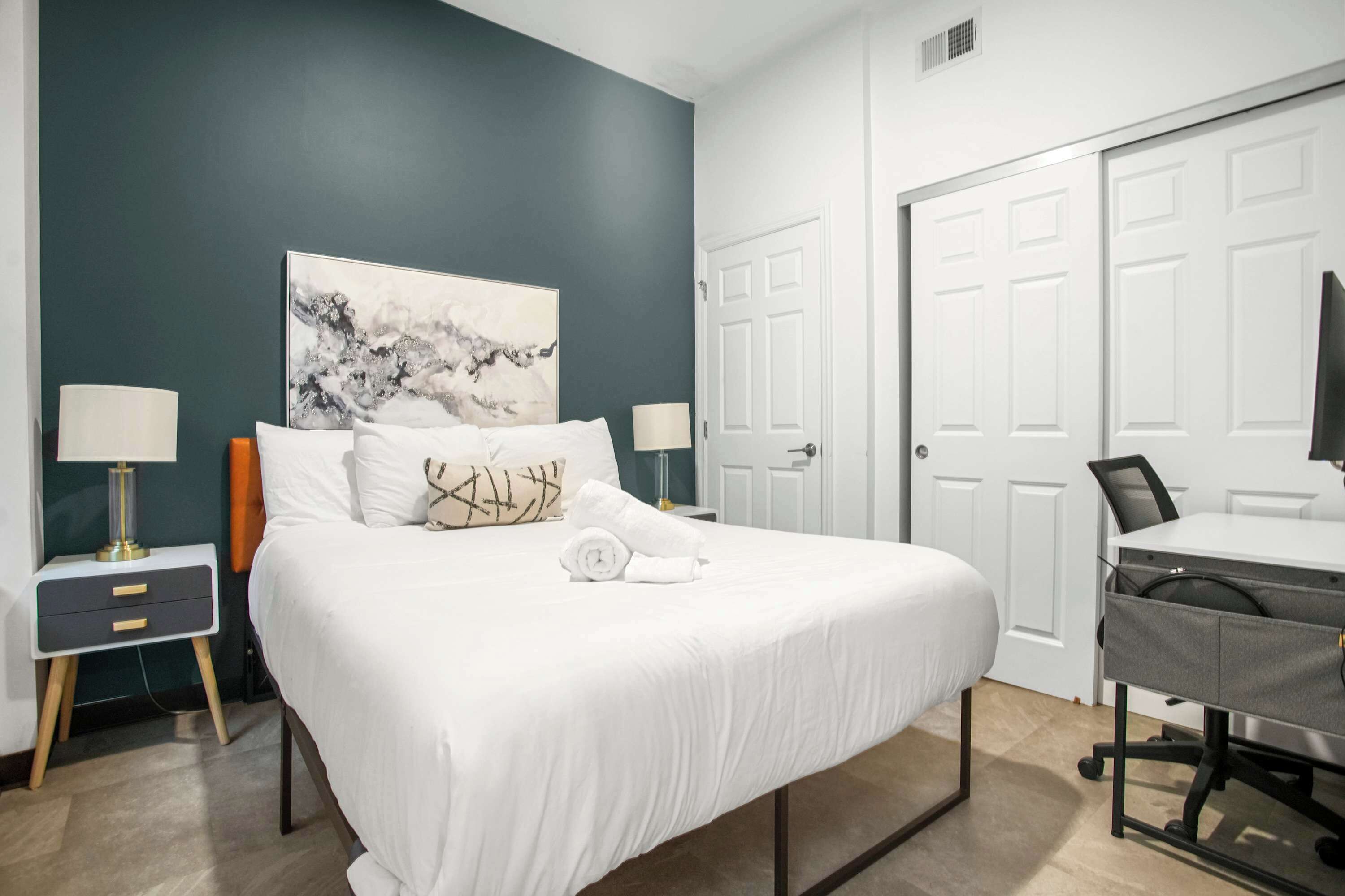 1 bedroom, iron/ironing board, WiFi, bed sheets