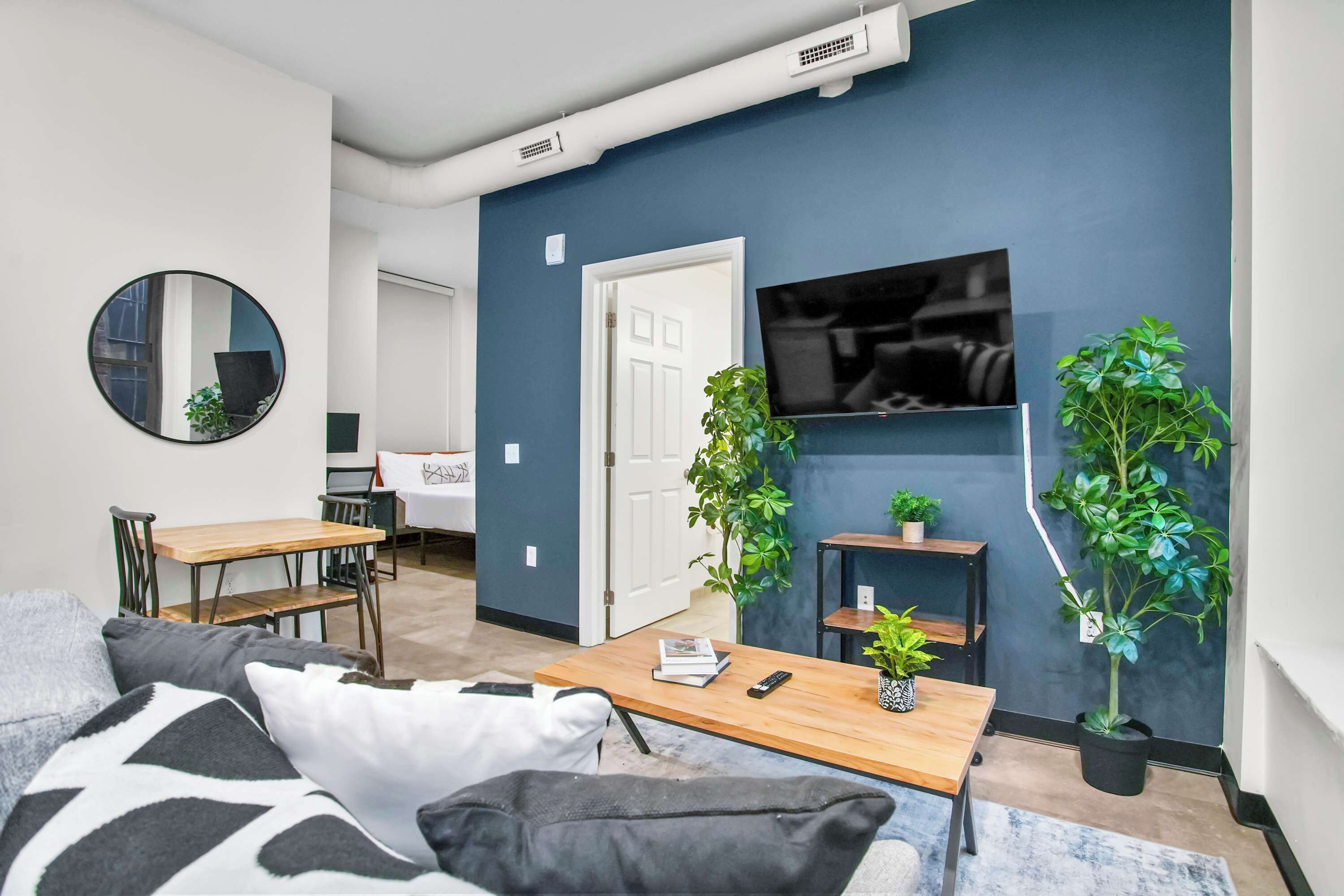 Televisio, työhuone