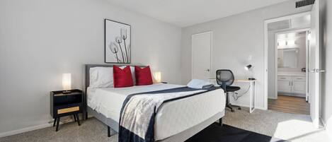 1 Schlafzimmer, Schreibtisch, Bügeleisen/Bügelbrett, kostenloses WLAN