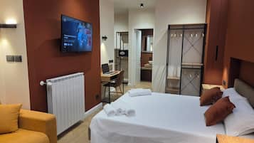 In-room safe, desk, laptop workspace, soundproofing