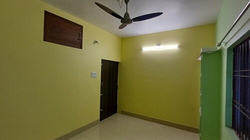 Budget stay by a serene lake,enjoy nature’s charm just steps away.All amenities.