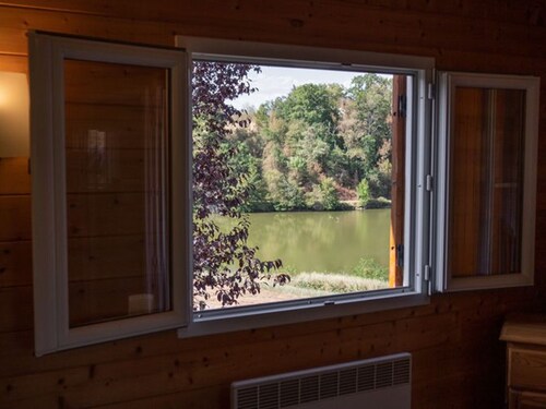 Chalet cosy pour 5 pers. avec terrasse, vue étang