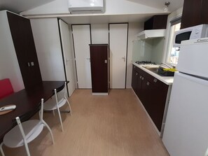 Fridge, microwave, toaster