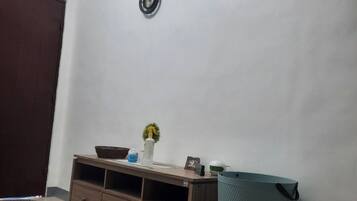 Shared Dormitory, 1 Bedroom, Smoking, Terrace | Interior