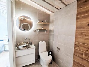 Studio Supérieur, vue lac | Salle de bain