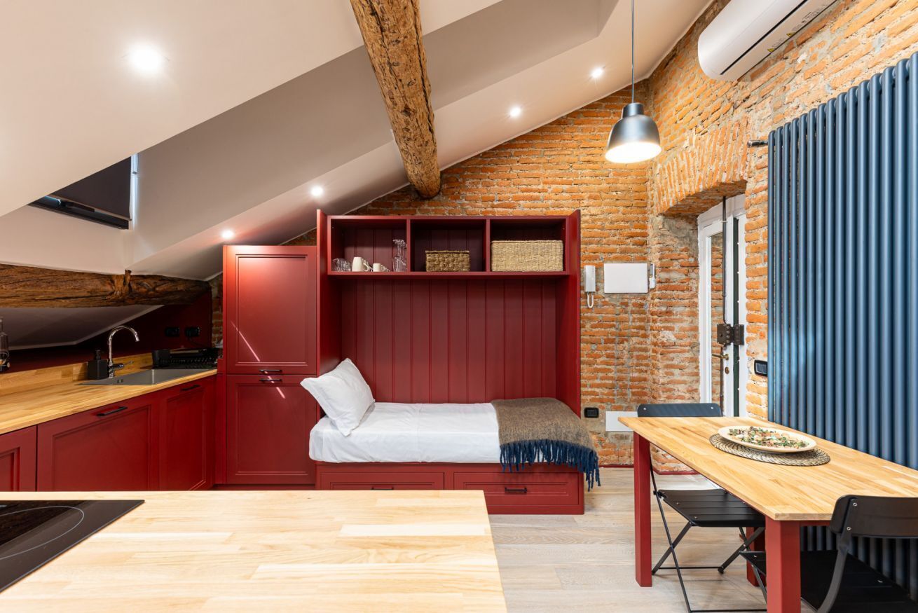 1 camera, ferro/asse da stiro, accesso a Internet, lenzuola