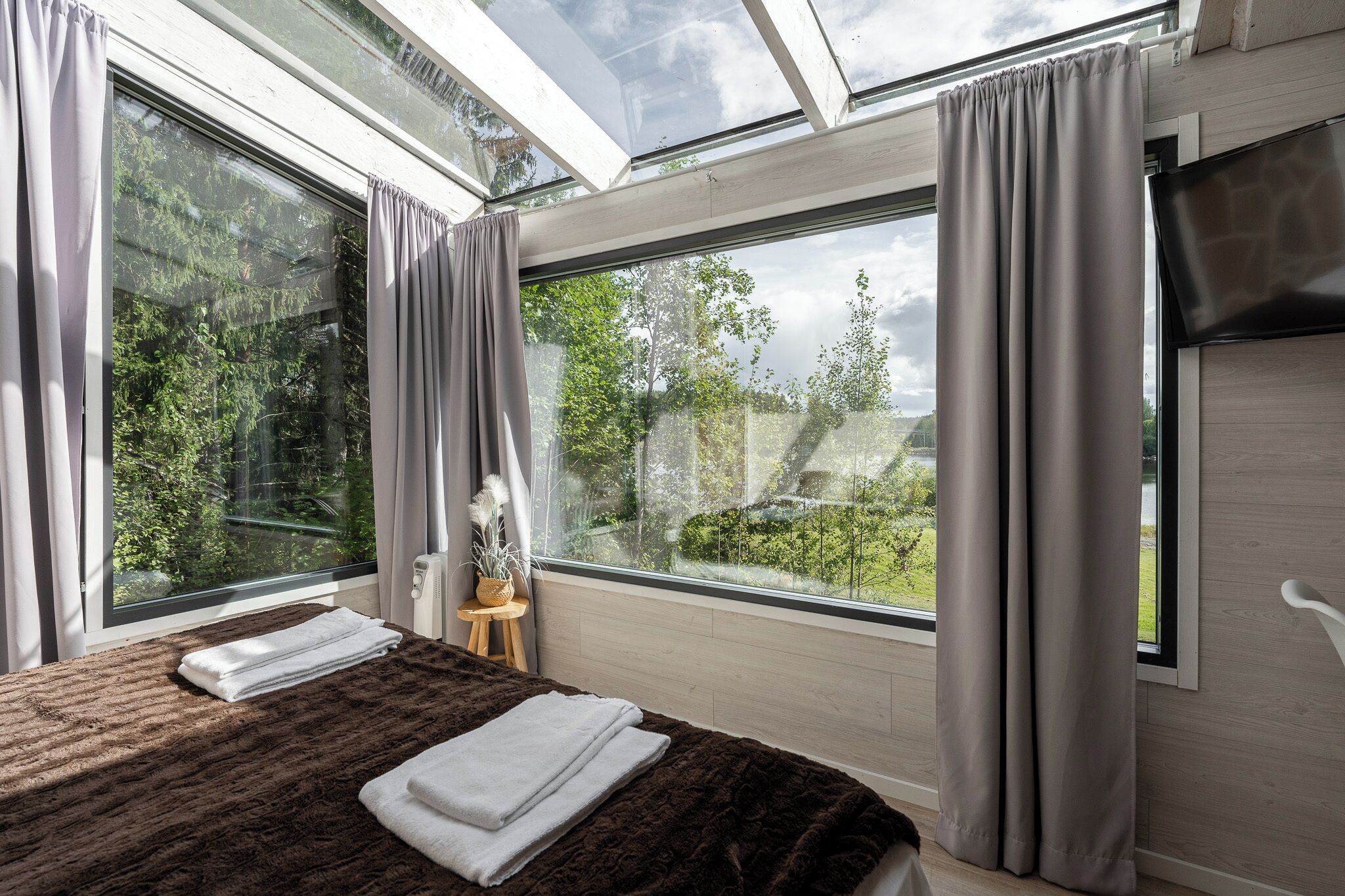 ซูพีเรียสตูิดิโอ, วิวทะเลสาบ | Wi-Fi ฟรี