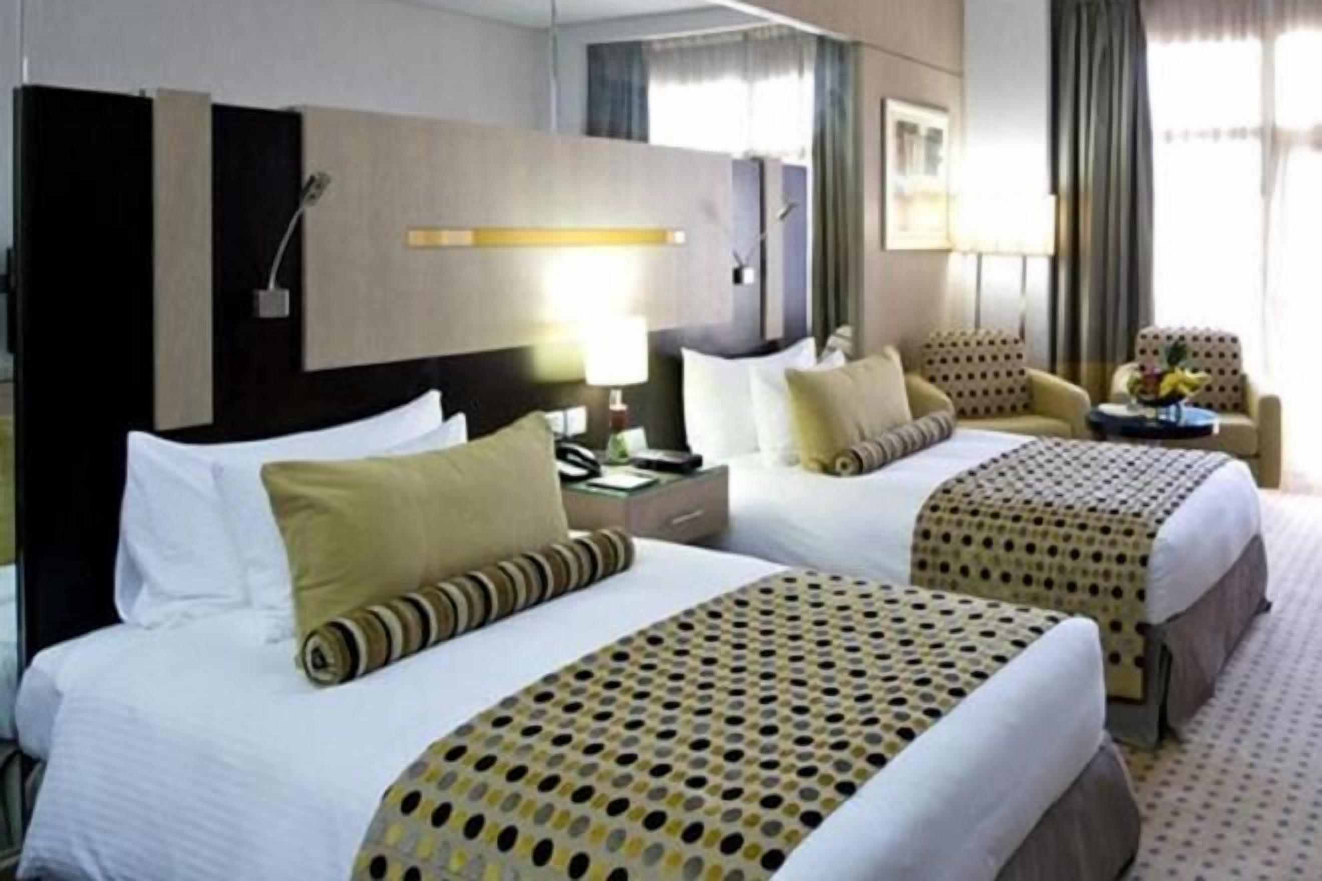 In-room safe, iron/ironing board, free WiFi