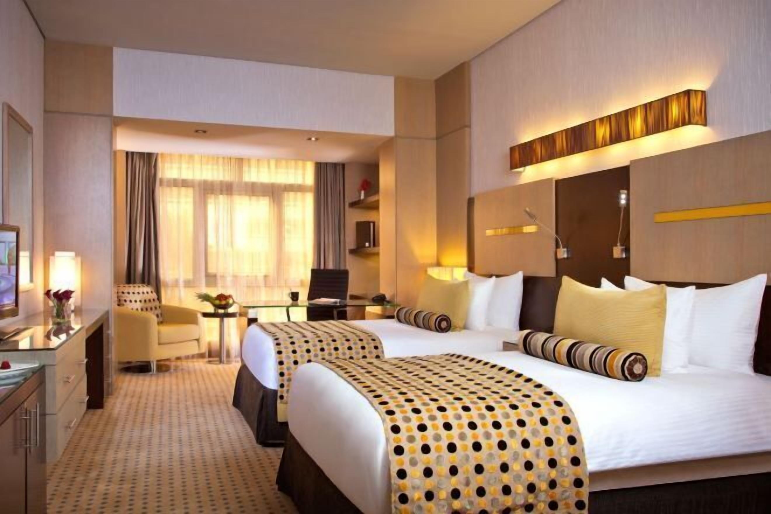 In-room safe, iron/ironing board, free WiFi