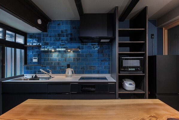 Townhome, Garden View | Private kitchen