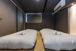 Townhome, Garden View