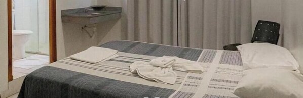 Classic Double Room | Free WiFi, bed sheets