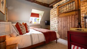 2 slaapkamers, een strijkplank/strijkijzer, gratis wifi, beddengoed