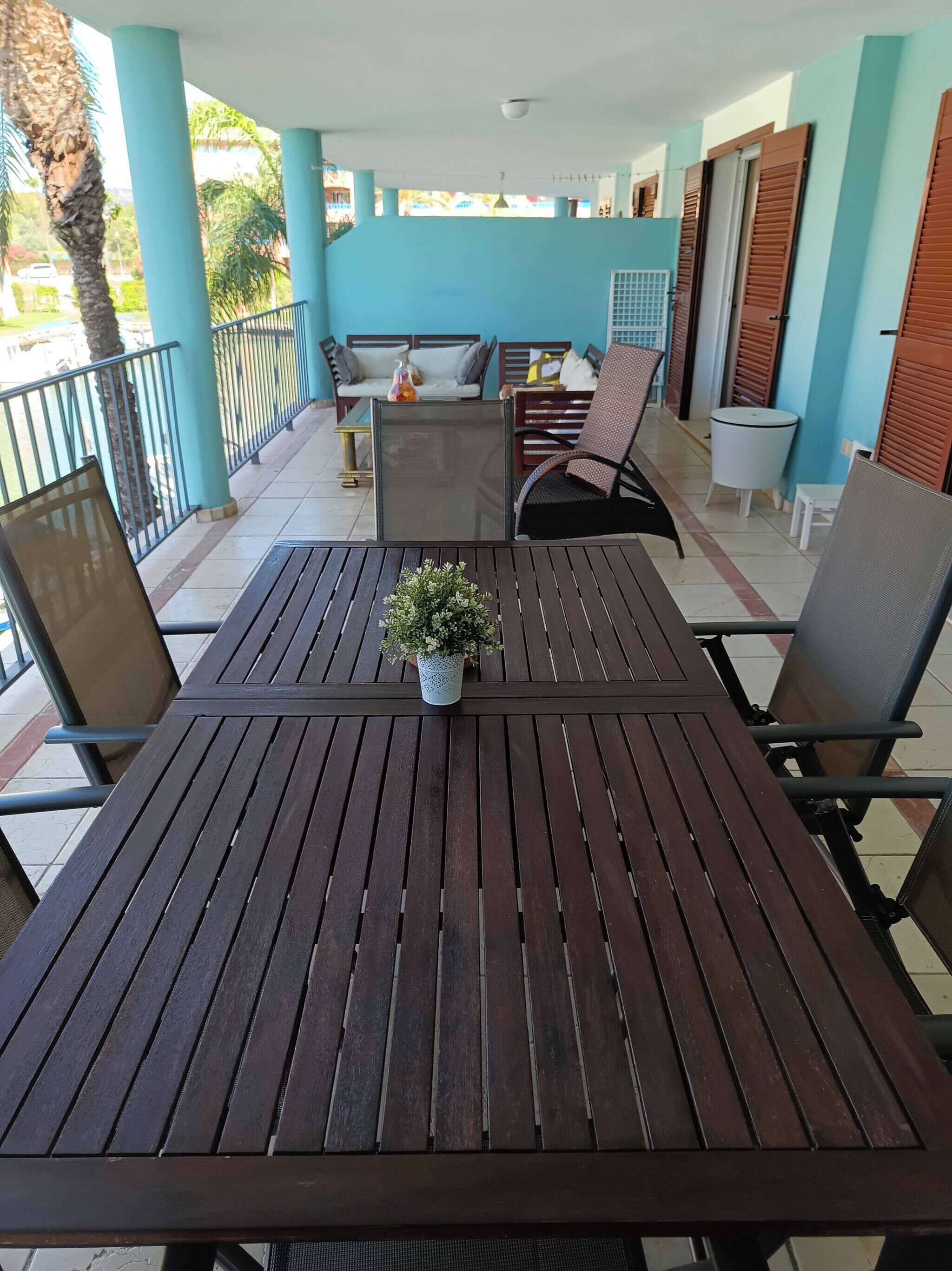 Apartment, 3 Bedrooms, Accessible, Smoking | Outdoor dining