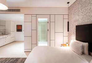 Deluxe Double or Twin Room, Balcony, City View | Desk, free WiFi