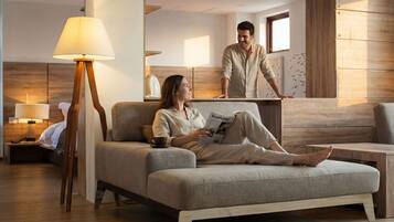 Superior Suite, Balcony, Pool View | In-room safe, blackout curtains, iron/ironing board, free WiFi