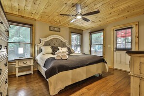 2 室のベッドルーム、アイロン / アイロン台、WiFi、ベッドシーツ