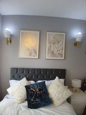 Apartment, 2 Bedrooms, Accessible, Balcony | 3 bedrooms