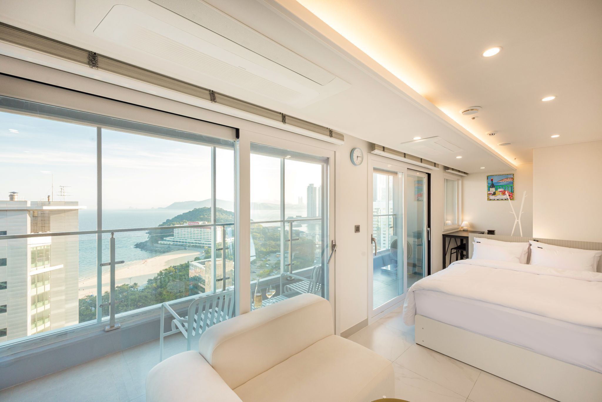 Premium-Doppelzimmer, Balkon, eingeschränkter Meerblick | Kostenloses WLAN