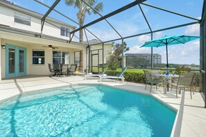 Pool - Stunning, newly renovated 5BR Pool Home with Golf Views near Disney (Davenport)