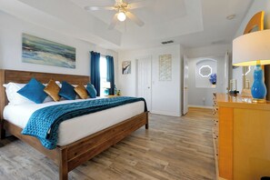 5 bedrooms, iron/ironing board, WiFi, bed sheets