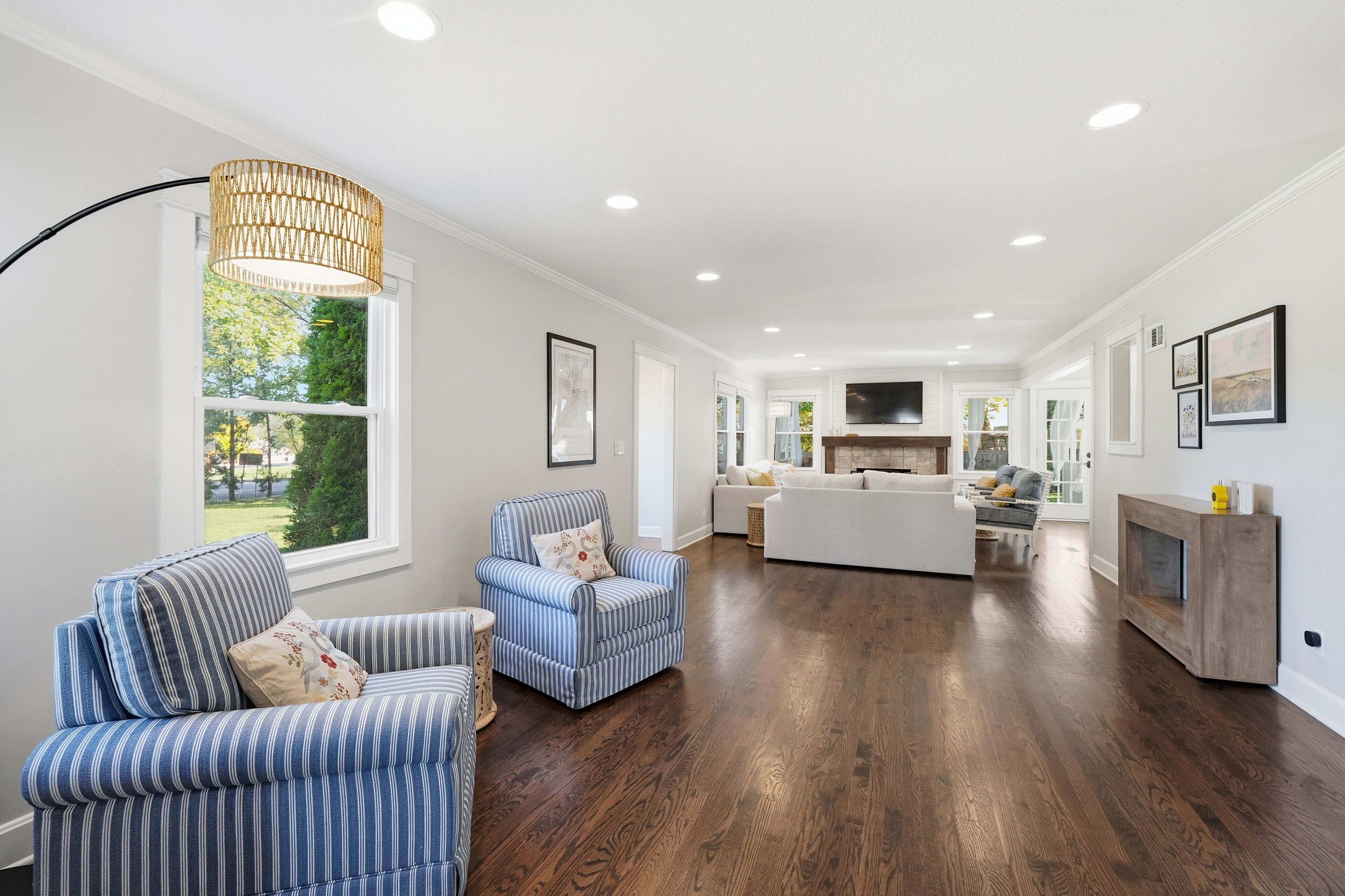 Téléviseur connecté, foyer, jeux vidéo