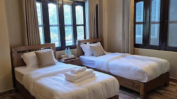 Deluxe Double or Twin Room, Balcony, Mountain View