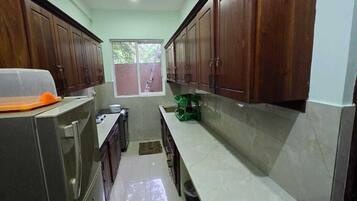 Microwave, oven, stovetop