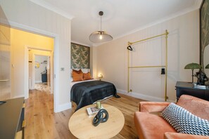 Apartment | 2 bedrooms, Internet - Stylish 2 Bedroom Notting Hill Stay (London)