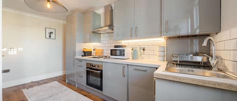 Huoneisto | 2 makuuhuonetta, internet