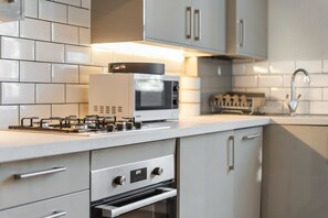 Apartment | 2 bedrooms, Internet