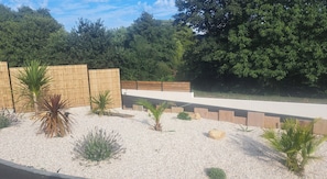 Property grounds - A 3-star, single-story house, ideal for exploring the Pays d'Iroise. (Plouarzel)