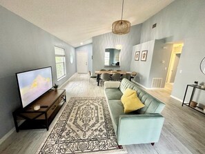 TV - Cozy 3BR Home Near Disney – Sleeps 8, Resort Pool & Modern Comfort (Davenport)