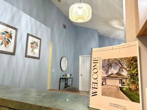 Interior - Cozy 3BR Home Near Disney – Sleeps 8, Resort Pool & Modern Comfort (Davenport)