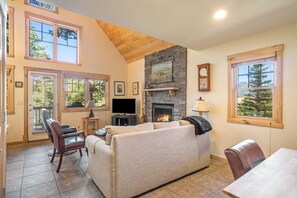 تلفز�يون، مدفأة