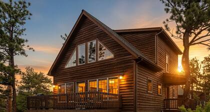 Cabin w/ Views Near Rocky Mountain National Park