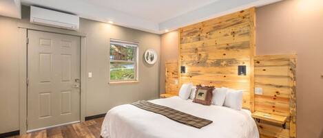 1 bedroom, desk, iron/ironing board, travel cot