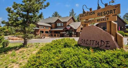 AC, K Bed, Fireplace, Shared Hot Tub - Lodge 202